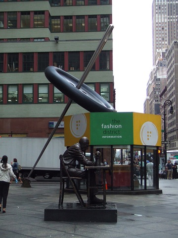 The famous giant button and needle in the NY Garment District